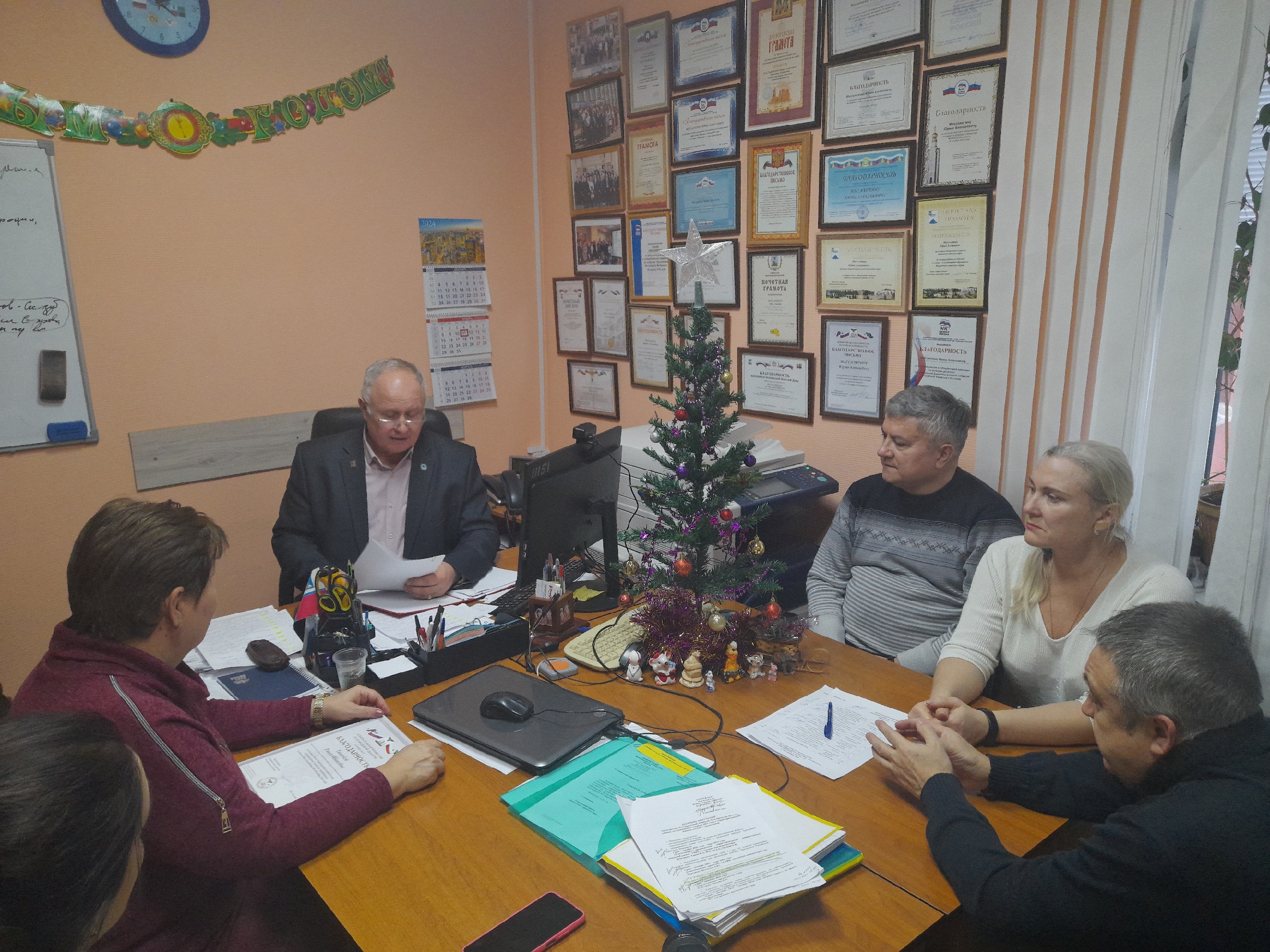 12 января состоялось первое в новом году заседание Яковлевской территориальной избирательной комиссии (ТИК).