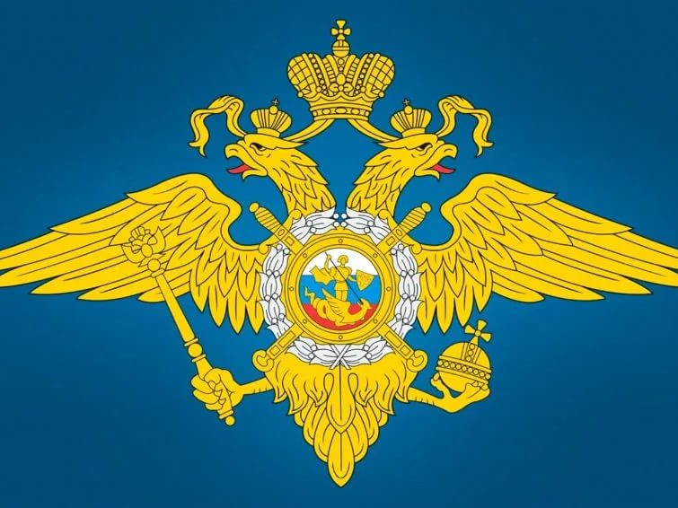 В ЯКОВЛЕВСКОМ ГОРОДСКОМ ОКРУГЕ ПОЛИЦЕЙСКИЙ И МЕСТНЫЙ ЖИТЕЛЬ СПАСЛИ ИЗ ГОРЯЩЕГО ДОМА ПОЖИЛУЮ ЖЕНЩИНУ И РЕБЁНКА. В ЯКОВЛЕВСКОМ ГОРОДСКОМ ОКРУГЕ ПОЛИЦЕЙСКИЙ И МЕСТНЫЙ ЖИТЕЛЬ СПАСЛИ ИЗ ГОРЯЩЕГО ДОМА ПОЖИЛУЮ ЖЕНЩИНУ И РЕБЁНКА.