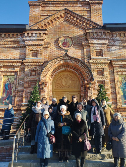 Томаровская первичная организация Совета ветеранов и общества инвалидов посетила Борисовский Богородице-Тихвинский женский монастырь.