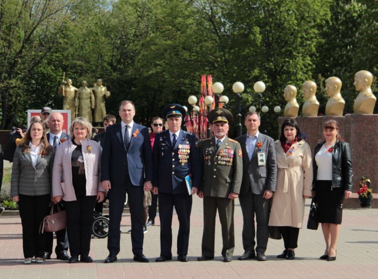 Участие Совета ветеранов в праздничных мероприятиях, посвященных Дню Победы.